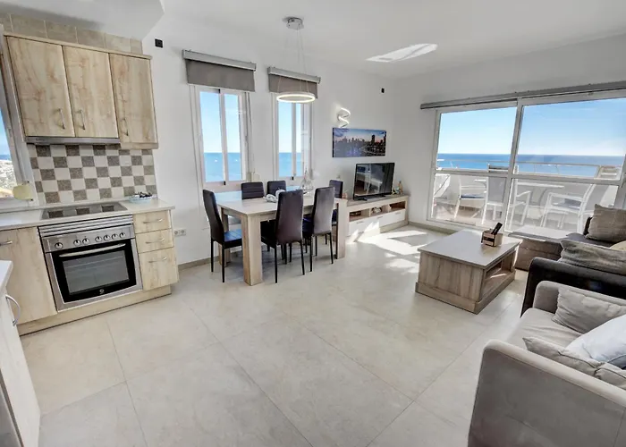 New Sunset Apartment - C&G Benal Beach