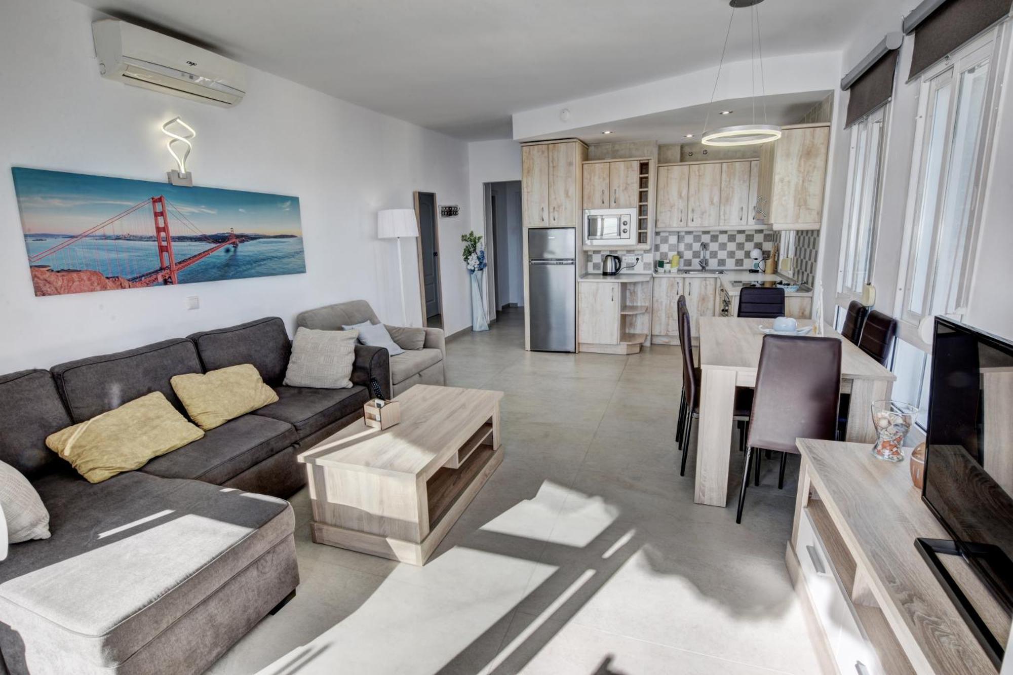 New Sunset - C&g Benal Appartement *